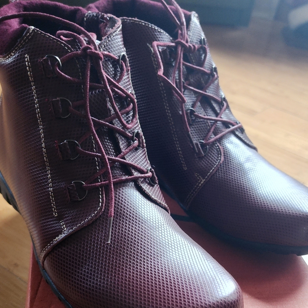 Propet Womens boots Brand New Bordo